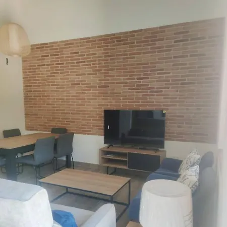 Apartamentos El Escondite De Pedro Malillo Holiday home Candeleda